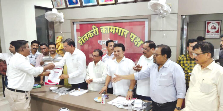 शेकापच्या पनवेल शहर चिटणीसपदी भोईर यांची निवड