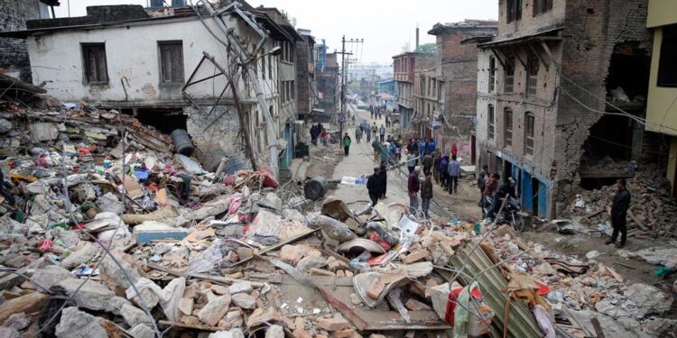 नेपाळमध्ये भूकंप,दिल्लीत हादरे