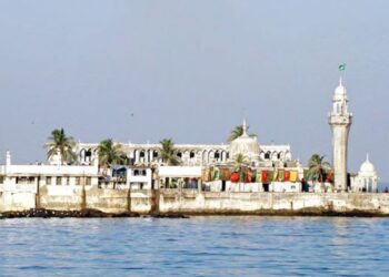 हाजीअली दर्ग्यावर अतिरेकी हल्ल्याची धमकी