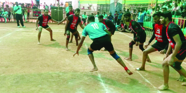 नवजीवन, म्हसोबा, पांडबादेवी, मिडलाईनची विजयी घोडदौड