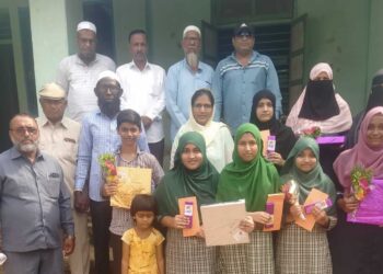 ध्येयपूर्तीसाठी कष्ट मेहनत केली पाहिजे