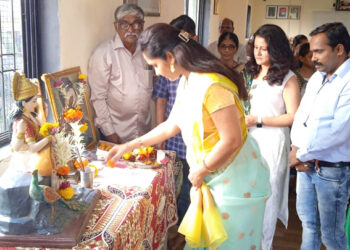 पेझारी येथे खारेपाटातील पहिल्या बालनाट्याचा शुभारंभ