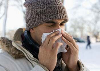 कडाक्याच्या थंडीबरोबर रूग्ण संख्या वाढली