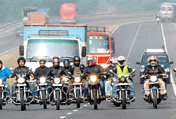 रायगडच्या 75 बाईकर्सची ‘फ्रिडम रायडर बाईक रॅली’