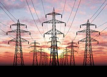 धक्कादायक! वायरमनच निघाला विज चोर