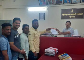 पालीतील अवैध वाहतूक बंद करा