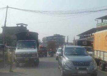 परळीत वाहतूक कोंडीची समस्या