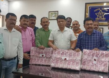 आठ कोटींच्या बनावट नोटा हस्तगत
