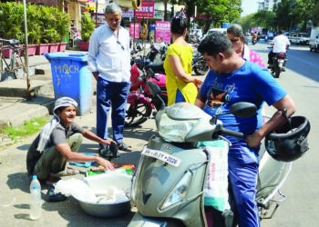 परप्रांतीय मासे विक्रेत्यांची शहरात घुसखोरी