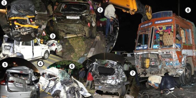 पुण्यातील नवले पुलावर भीषण अपघात; तब्ब्ल ४८ वाहनांचे नुकसान