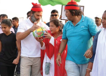 भारत जोडो यात्रेत श्रमजीवी संघटना सहभागी