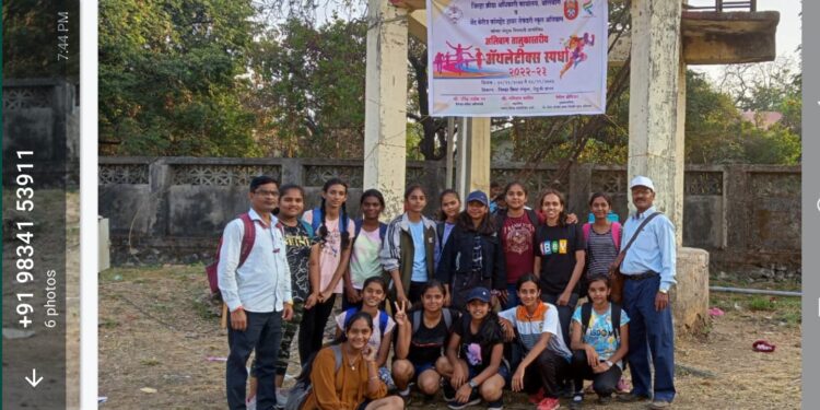 तालुुकास्तरीय क्रीडा स्पर्धेत आर.सी.एफ.शाळा अव्वल