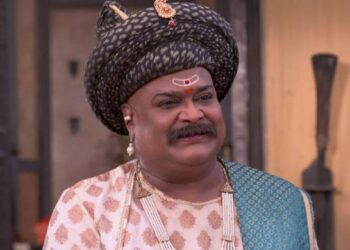 स्वराज्य रक्षक संभाजीमधील अनाजी पंत नागांवमध्ये