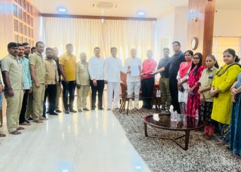 अदानी कंपनीचा परवाना अर्ज नाकारावा