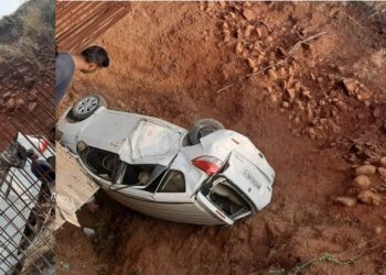 कशेडी घाटातील दरीत कार कोसळली; चालक गंभीर