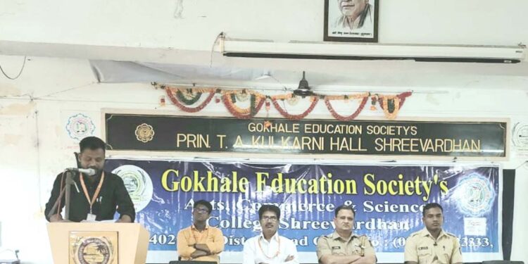 गोखले महाविद्यालयात जागतिक मानवी हक्क दिन