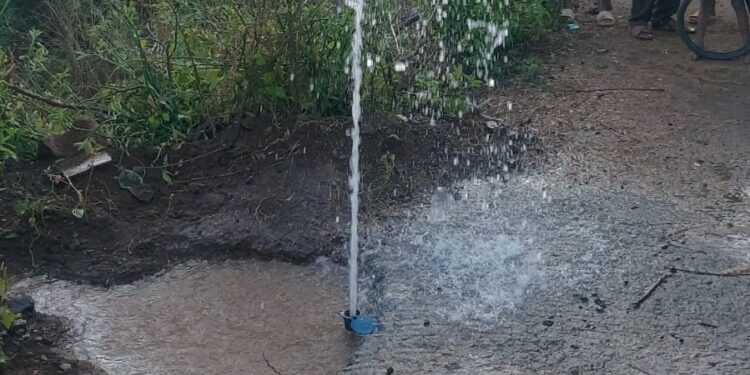 ममदापुरवाडीमध्ये पाणी पोहोचले