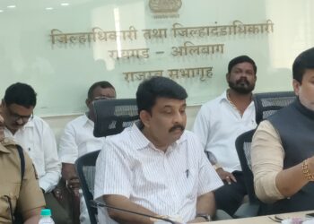 आरसीएफ जनसुनावणीप्रकरणी पालकमंत्र्यांची सारवासारव