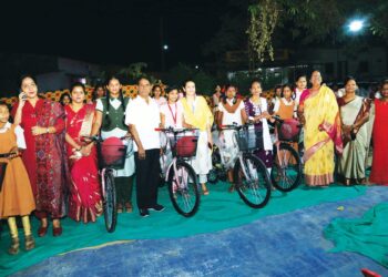 काडेपेटीएवढया शेकापचे काम पेटारेएवढे- माजी आ. पंडित पाटील