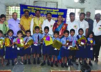 खालापूर विद्यालयाचे पारितोषिक वितरण