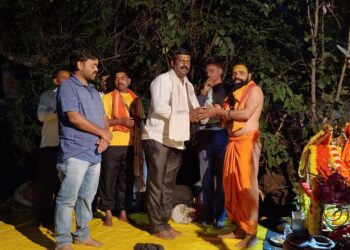 खंडोबाच्या पालखीचे जेजुरीकडे प्रस्थान