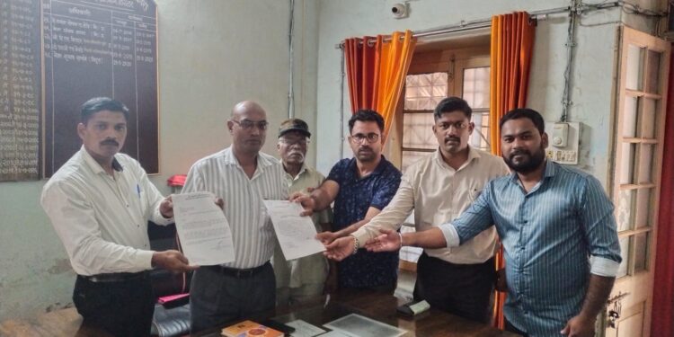 सैनिक विश्रामगृहाचे सुशोभीकरण करा