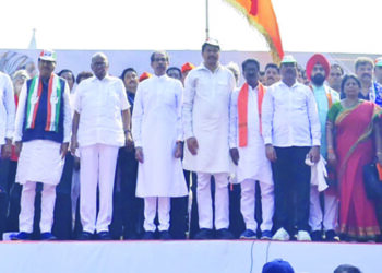 महाविकास आघाडीचा मुंबईत एल्गार