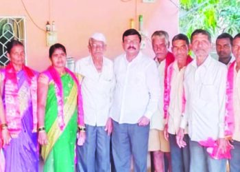 शेकापमध्ये जोरदार इनकमिंग