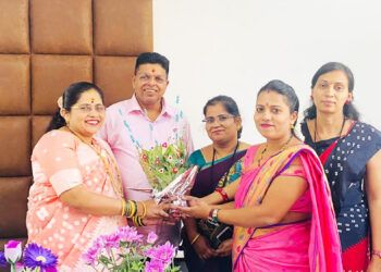 राजेंद्रशेठ खारपाटील यांच्यावर शुभेच्छांचा वर्षाव