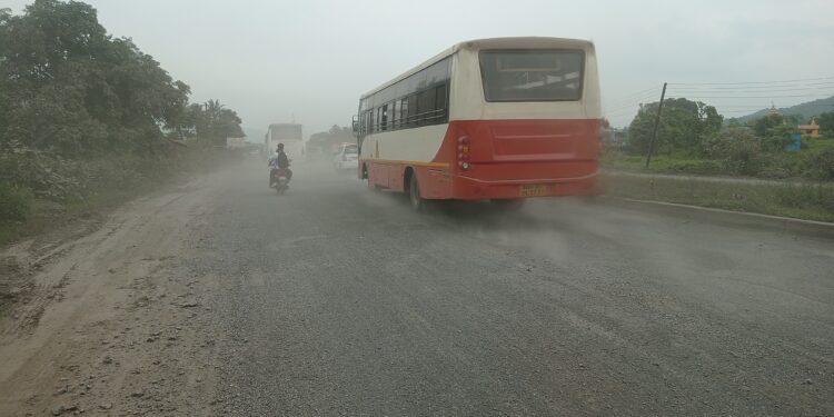 महामार्गावरील डागडुजी निव्वळ दिशाभूल