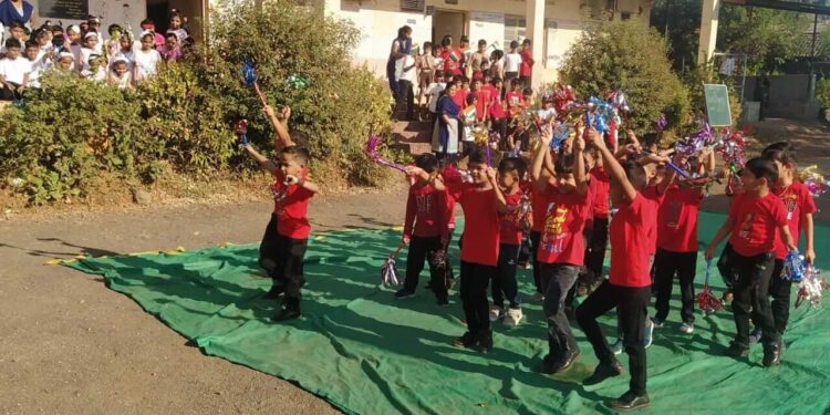 निकम इंग्लिश स्कूलच्या क्रीडा स्पर्धा उत्साहात