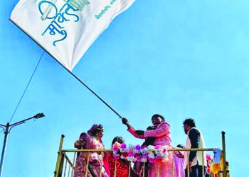 कर्जतच्या चौदा वर्षीय बालकाने स्वीकारला संन्यास