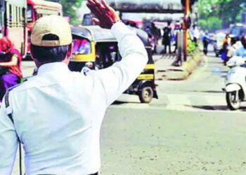 सरत्या वर्षाच्या निरोपाला वाहतूक पोलीस सज्ज