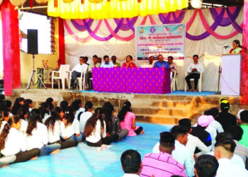 चला व्यसनाला बदनाम करूया, फटाकेमुक्त नववर्ष साजरे करूया