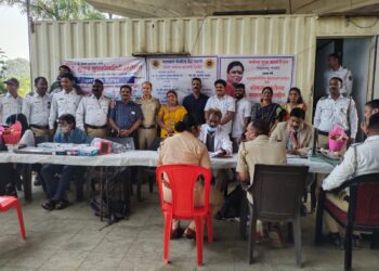 पोलिसांची मोफत आरोग्य तपासणी