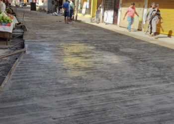 तळा बाजारपेठेतील रस्त्याची दुरुस्ती