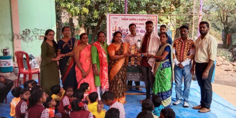 तेजस्विनी फाउंडेशनच्या वतीने कुसुंबळे आदिवासीवाडी सांस्कृतिक कार्यक्रम