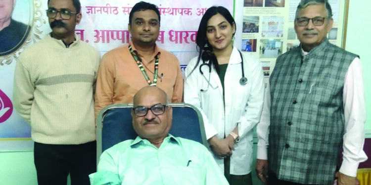 कर्जत फार्मसी महाविद्यालयात ४० जणांचे रक्तदान