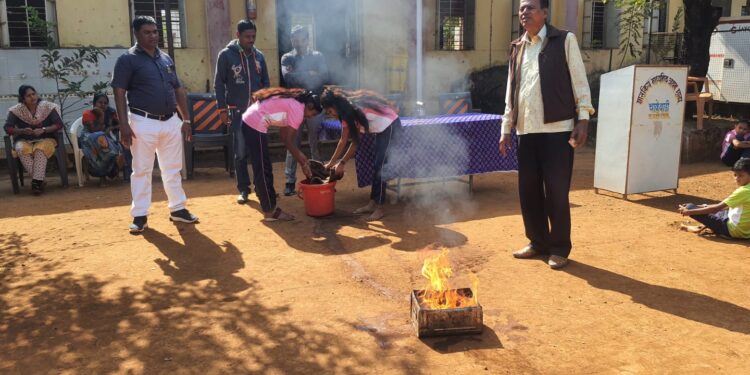 विद्यार्थांना आपत्ती व्यवस्थापनाचे धडे