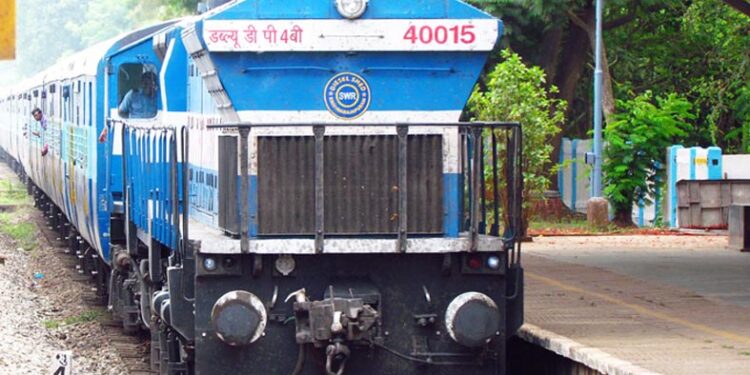 कोकणकन्या झाली सुसाट