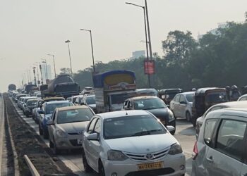 पनवेल सायन महामार्गावर वाहतूक कोंडी