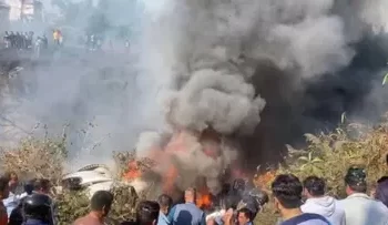 नेपाळ विमान दुर्घटना: विमान धावपट्टीवर कोसळून ३२ जणांचा मृत्यू