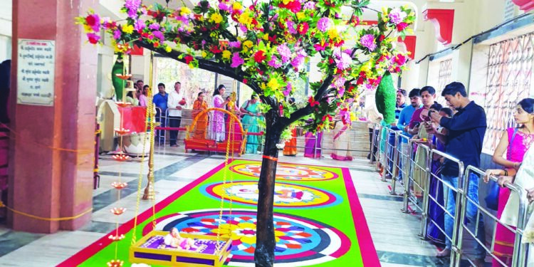 महड मंदिरात गणेशोत्सव साजरा