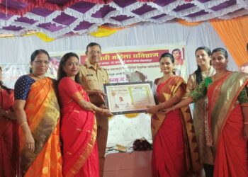 शिवानी जंगम यांना जिजामाता पुरस्कार