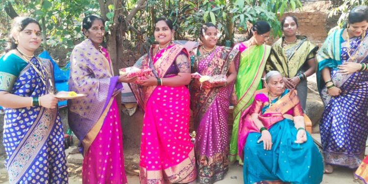 विधवेच्या घरी हळदीकुंकू सोहळा