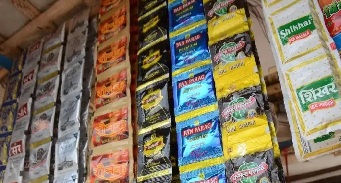 गुटख्याची अवैध विक्री