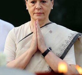 सोनिया गांधी यांचे निवृत्तीचे संकेत