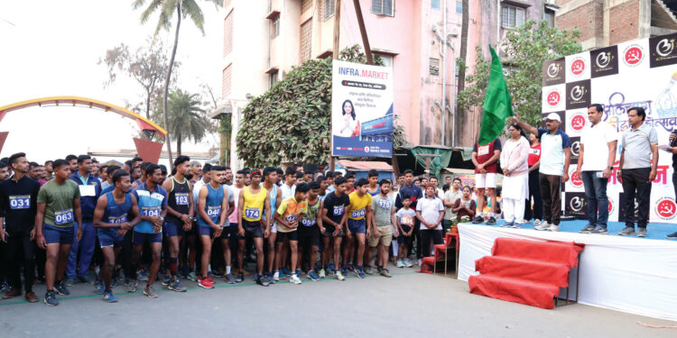 अलिबाग ड्रीमरन स्पर्धेचे विजेते ठरले धीरज पाटील; महिला खुला गटात दर्शना पाटील यांची बाजी 