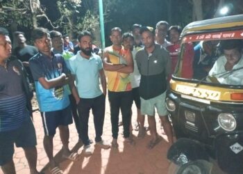 माथेरानमध्ये प्रवासी रिक्षाची घुसखोरी; पोलिसांकडून कारवाई