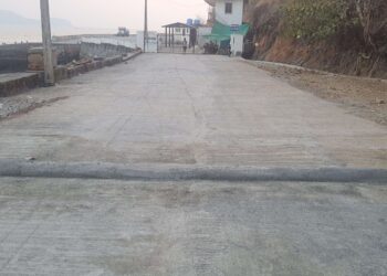 गतिरोधकांमुळे अपघाताची शक्यता